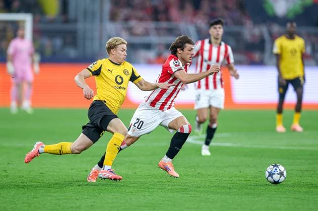 01 10 2025, Football, UEFA Champions League, Borussia Dortmund Athletic Club Bilbao, BVB Stadion, 2 Matchday, Season 2025 2026 Daniel Svensson BVB 24 in duel against Unai Gomez Bilbao 20 Regulations prohibit any use of photographs as image sequences and or quasi video North Rhine-Westphalia Germany