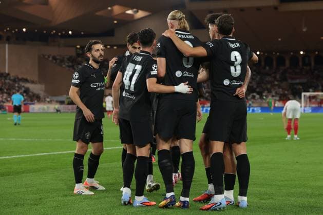Monaco, Monaco, 1st October 2025. Erling Haaland of Manchester City celebrates with team mates after scoring to give the side a 1-0 lead during the AS Monaco vs Manchester City UEFA Champions League match at Stade Louis II, Monaco. Picture credit should read: Jonathan Moscrop Sportimage EDITORIAL USE ONLY. No use with unauthorised audio, video, data, fixture lists, club league logos or live services. Online in-match use limited to 120 images, no video emulation. No use in betting, games or single club league player publications. SPI_007_JM_MONACO_MANCITY_UCL_ SPI-4166-0007