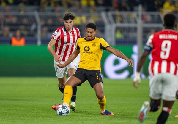 Duel between Jobe BELLINGHAM Borussia Dortmund, 7 and Alejandro Rego Athletic Bilbao, 30 01 10 2025, Borussia Dortmund Athletic Bilbao, Football, UEFA Champions League MD2, Season 2025 2026 DFL regulations prohibit any use of photographs as image sequences and or quasi video Copyright: HMBxMedia xMarcoxBader