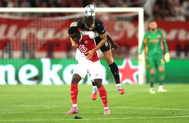 Folarin Balogun of Monaco and Ruben Dias of Manchester City in action Monaco v Manchester City, UEFA Champions League, Group Stage, Football, Stade Louis II, Monaco - 01 Oct 2025Monaco Stade Louis II Monaco EDITORIAL USE ONLY No use with unauthorised audio, video, data, fixture lists, club league logos or live services. Online in-match use limited to 120 images, no video emulation. No use in betting, games or single club league player publications. Copyright: xKieranxMcManus Shutterstockx 15504051ap