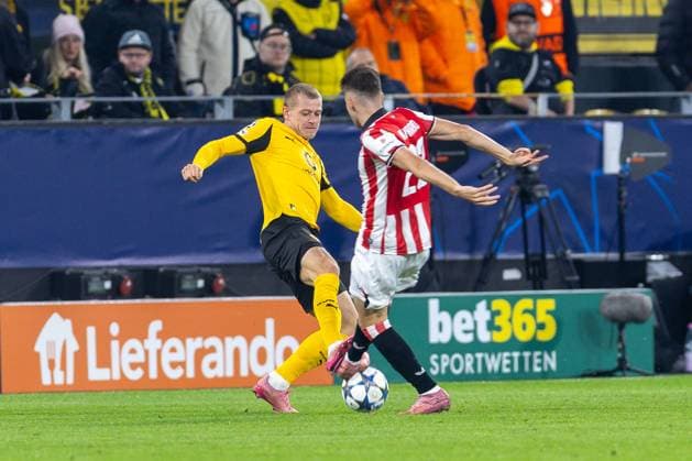 01 10 2025, UEFA Champions League, Matchday 2, Borussia Dortmund Athletic Club Bilbao, f l Julian Ryerson Borussia Dortmund , Nico Serrano Athletic Club Bilbao , Dortmund Signal Iduna Park NRW Germany xRHR PHOTO DEx Copyright: DennisxEwert RHR-FOTOx RHR-FOTO DE