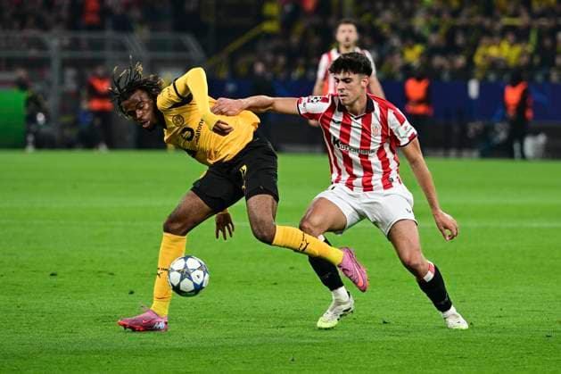 Carney Chukwuemeka 17 Borussia Dortmund , Borussia Dortmund vs Athletic Club de Bilbao , Football, Champions League, Group stage, Matchday 2, 01 10 2025 Dortmund Nordrhein Westfalen Germany Copyright: xkolbert-press MarcxNiemeyerx