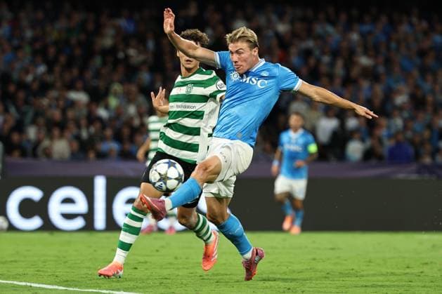 Napoli™s Rasmus Hojlund during the UEFA Champions League football match between Napoli vs Sporting - Champions League 2025 2026 - Diego Armando Maradona stadium October 01, 2025 Naples, Italy soccer  Copyright: xAlessandroxGarofalo LaPressex