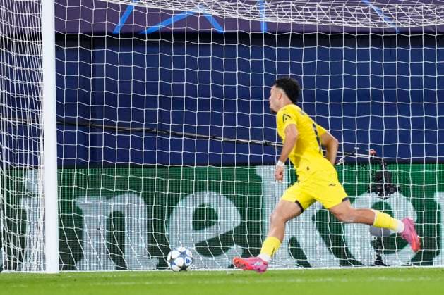 Villarreal CF v Juventus - UEFA Champions League 2025 26 League Phase MD2 Georges Mikautadze centre-forward of Villarreal and Georgia celebrates after scoring his sides first goal during the UEFA Champions League 2025 26 League Phase MD2 match between Villarreal CF and Juventus at Estadio de la Ceramica on October 1, 2025 in Villarreal, Spain. Villarreal Castellon Spain  Copyright: xJosexBretonx originalFilename:bretonhernandez-villarre251001_nppUf.jpg