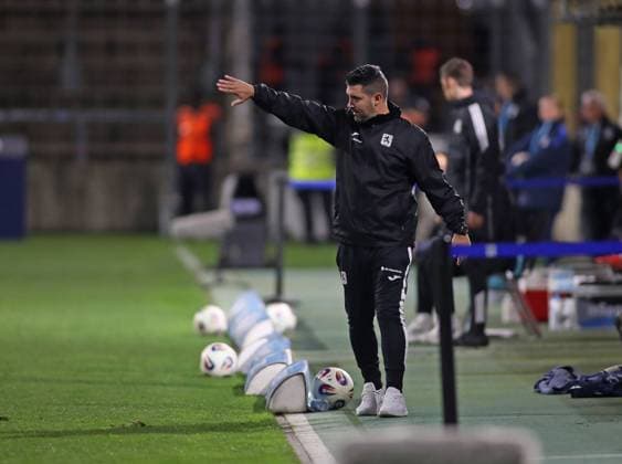 Football, Men, 3 Liga, Season 2025 2026, TSV 1860 München FC Viktoria Köln, Grünwalder Stadion Alper Kayabunar, interim coach TSV 1860 München on the touchline