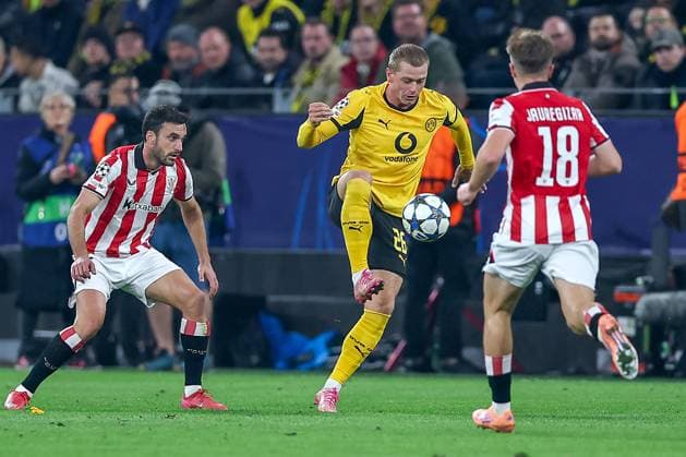 01 10 2025, Football, UEFA Champions League, Borussia Dortmund Athletic Club Bilbao, BVB Stadion, 2 Matchday, Season 2025 2026 Julian Ryerson BVB 26 in duel against Mikel Jauregizar Bilbao 18 Regulations prohibit any use of photographs as image sequences and or quasi video Nordrhein Westfalen Germany