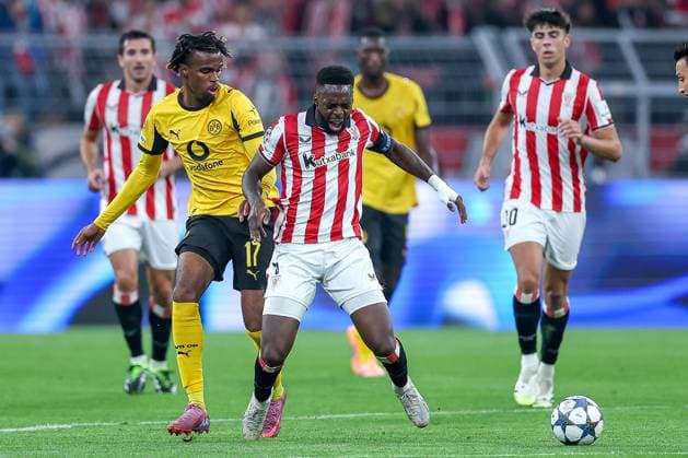 01 10 2025, Football, UEFA Champions League, Borussia Dortmund Athletic Club Bilbao, BVB Stadion, 2 Matchday, Season 2025 2026 Carney Chukwuemeka BVB 17 in duel against Inaki Williams Bilbao 09 Regulations prohibit any use of photographs as image sequences and or quasi video Nordrhein Westfalen Germany