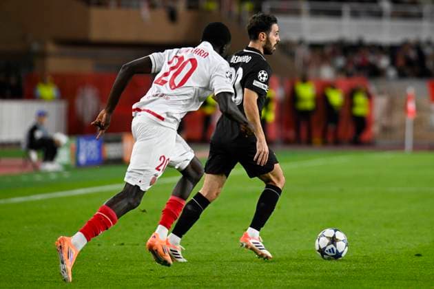 FOOTBALL : AS Monaco VS Manchester City FC - Champions League - 01 10 2025 Bernardo Silva (MCFC) - Champions League match between AS Monaco and Manchester City FC on October 1st, 2025 at the Louis II Stadium in Monaco. MonacoMonaco  Copyright: xWilliamxCannarellax