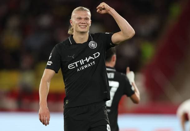 Erling Haaland of Manchester City celebrates scoring a goal to make the score 1-2 Monaco v Manchester City, UEFA Champions League, Group Stage, Football, Stade Louis II, Monaco - 01 Oct 2025Monaco Stade Louis II Monaco EDITORIAL USE ONLY No use with unauthorised audio, video, data, fixture lists, club league logos or live services. Online in-match use limited to 120 images, no video emulation. No use in betting, games or single club league player publications. Copyright: xKieranxMcManus Shutterstockx 15504051at
