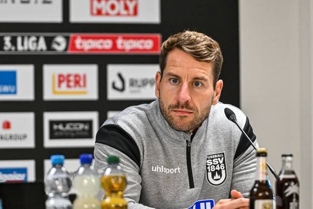 GER, 3 Liga, SSV Ulm 1846 vs 1 FC Schweinfurt 05 01 10 2025, Donaustadion, Ulm, GER, 3 Liga, SSV Ulm 1846 vs 1 FC Schweinfurt 05, in the picture Moritz Glasbrenner SSV Ulm , Press conference after the match nordphotoxGmbHx xHafner nph00200