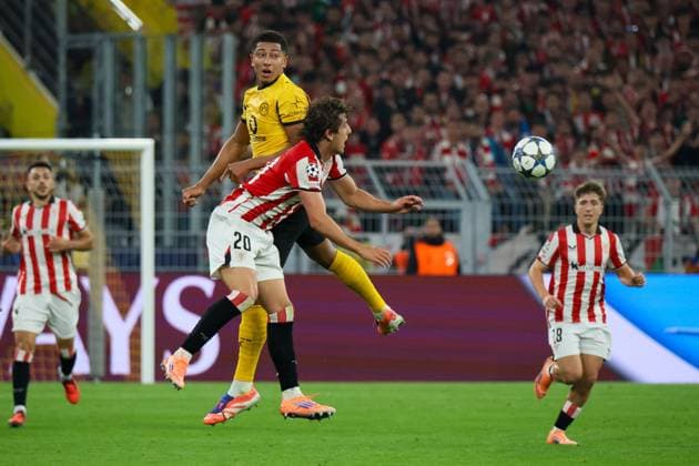 01 10 2025, xfanx, Football UEFA Champions League, Borussia Dortmund Athletic Bilbao v l in duel Jobe Bellingham BVB and Unai Gomez Athletic Bilbao DFL DFB REGULATIONS PROHIBIT ANY USE OF PHOTOGRAPHS as IMAGE SEQUENCES and or QUASI VIDEO Dortmund mfan
