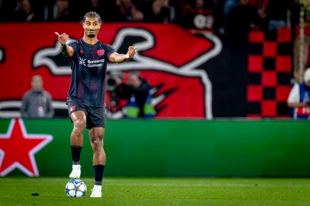 Bayer 04 Leverkusen defender Loic Bade during the match Bayer 04 Leverkusen vs PSV Eindhoven at the Bay Arena for the Champions League - League phase - Matchday 2 season 2025-2026 in LEVERKUSEN, Germany on 20 september 2025, (photo by Marcel van Dorst EYE4images DeFodi Images) Bayer 04 Leverkusen defender Loic Bade during the match Bayer 04 Leverkusen vs PSV Eindhoven at the Bay Arena for the Champions League League phase Matchday 2 season 2025 2026 in LEVERKUSEN, Germany on 20 september 2025, photo by Marcel van Dorst EYE4images DeFodi Images