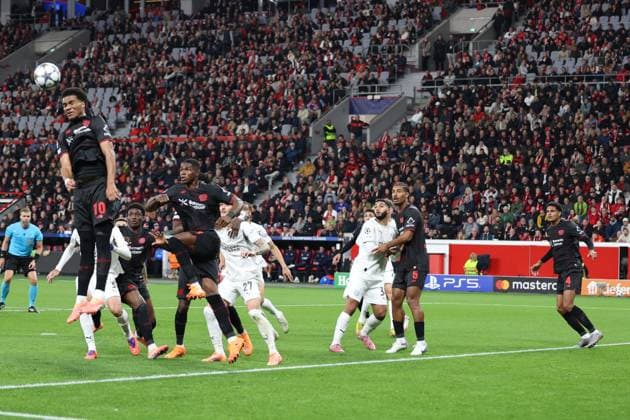 01.10.2025, xrekx, Fussball UEFA Champions League, Bayer 04 Leverkusen - PSV Eindhoven v.l. Malik Tillman (Bayer 04 Leverkusen) (DFL DFB REGULATIONS PROHIBIT ANY USE OF PHOTOGRAPHS as IMAGE SEQUENCES and or QUASI-VIDEO) Leverkusen