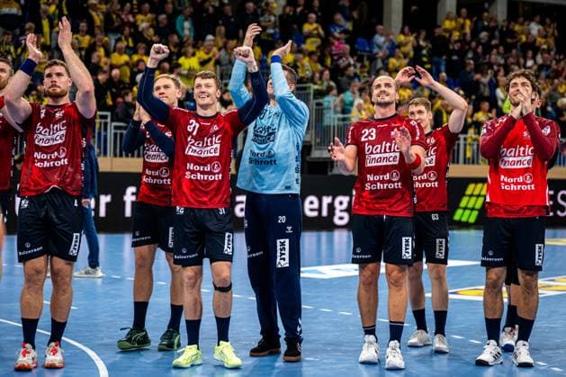 DHB Pokal 2025 26 2nd round Rhein Neckar Löwen vs SG Flensburg Handewitt 01 10 2025 Cheering after the victory of Johannes Golla 4 SGFH , Emil Jakobsen 31 SGFH , Kevin Moller 20 SGFH , Kent Robin Tonnesen 23 SGFH DHB Pokal 2025 26 2nd round Rhein Neckar Löwen vs SG Flensburg Handewitt at the SNP Dome in Heidelberg DHB Pokal 2025 26 2nd round Rhein Neckar Löwen vs SG Flensburg Handewitt at the SNP Dome in Heidelberg Copyright: xBEAUTIFULxSPORTS Gelhardtx
