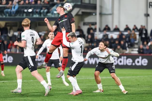 3 Liga SC Verl FC Ingolstadt 04 Simon Lorenz 32, FCI Kijewski Niko 19 Verl Otto Fynn 34 Verl 3 Liga FC Ingolstadt 04 Season 2025 2026 SC Verl