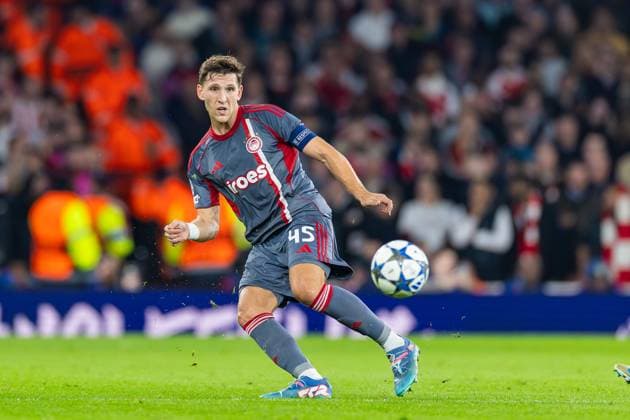 Arsenal v Olympiacos Champions League 01 10 2025. Olympiakos defender Panagiotis Retsos (45) during the Champions League match between Arsenal and Olympiacos at the Emirates Stadium, London, England on 1 October 2025. London Emirates Stadium Greater London England Editorial use only , Copyright: xToyinxOshodix PSI-22955-0019