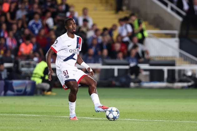 October 1, 2025, Barcelona, Barcelona, SPAIN: Willian Pacho of Paris Saint-Germain FC in action during the UEFA Champions League 2025 26 League Phase MD2, match between FC Barcelona, Barca and Paris Saint-Germain at Estadi Olimpic Lluis Companys on October 01, 2025 in Barcelona, Spain. Barcelona SPAIN - ZUMAa181 20251001_zaa_a181_027 Copyright: xJavierxBorregox