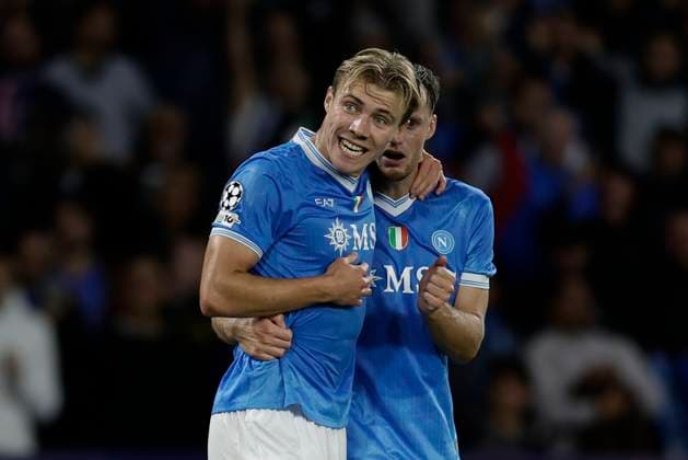 Champions League match SSC Napoli vs Sporting Clube de Portugal Napoli s Danish forward Rasmus Hojlund celebrates after scoring a goal during the Uefa champions league match between SSC Napoli vs Sporting Clube de Portugal at the Diego Armando Maradona Stadium in Naples on October 1, 2025. _BPH9993 Copyright: xAntonioxBalascox