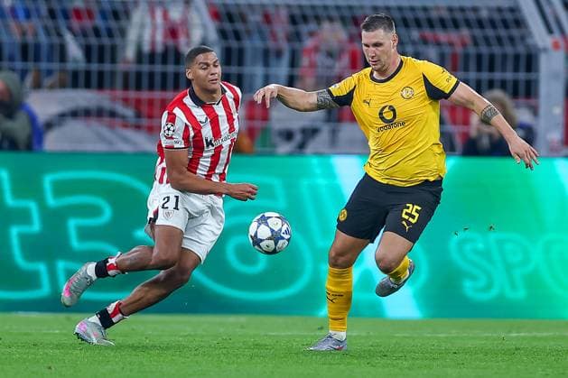 01 10 2025, Football, UEFA Champions League, Borussia Dortmund Athletic Club Bilbao, BVB Stadion, 2 Matchday, Season 2025 2026 Maroan Sannadi Bilbao 21 in duel against Niklas Süle BVB 25 Regulations prohibit any use of photographs as image sequences and or quasi video Nordrhein Westfalen Germany