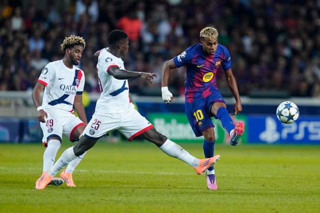 ESP: FC Barcelona, Barca v Paris Saint Germain. UEFA Champions League. Matchday 2. Lamine Yamal of FC Barcelona during the UEFA Champions League match, between FC Barcelona and Paris Saint Germain PSG, Lluis Companys Stadium on October 1, 2025 in Barcelona, Spain. kpng Copyright: xSergioxRuizx xPRESSINx PS_2501001_BAR_PSG_2526_026