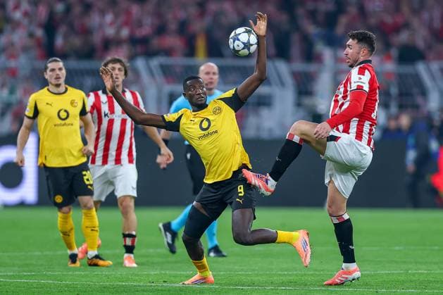 01 10 2025, Football, UEFA Champions League, Borussia Dortmund Athletic Club Bilbao, BVB Stadion, Matchday 2, Season 2025 2026 Handball Serhou Guirassy BVB 09 in duel against Inigo Ruiz de Galarreta Bilbao 16 Regulations prohibit any use of photographs as image sequences and or quasi video North Rhine-Westphalia Germany