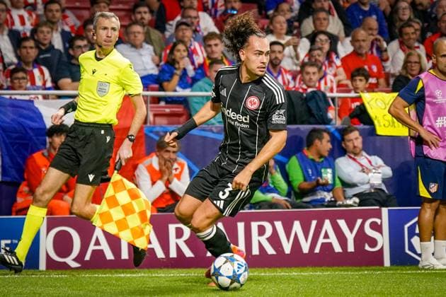 UEFA Champions League 2025 26, Matchday 2 Atletico Madrid vs Eintracht Frankfurt Riyadh Air Metropolitano Madrid, Spain Arthur Theate Eintracht Frankfurt, 3 Copyright: xJOERANxSTEINSIEKx