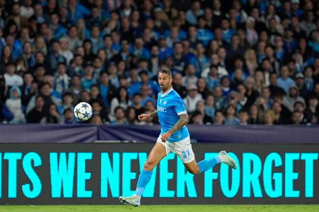 Leonardo Spinazzola (SSC Napoli) in action, UEFA Champions League 2025 26 League Phase MD2, SSC Napoli v Sporting Clube de Portugal, Diego Armando Maradona Stadium, October 1, 2025, Naples, Italy.