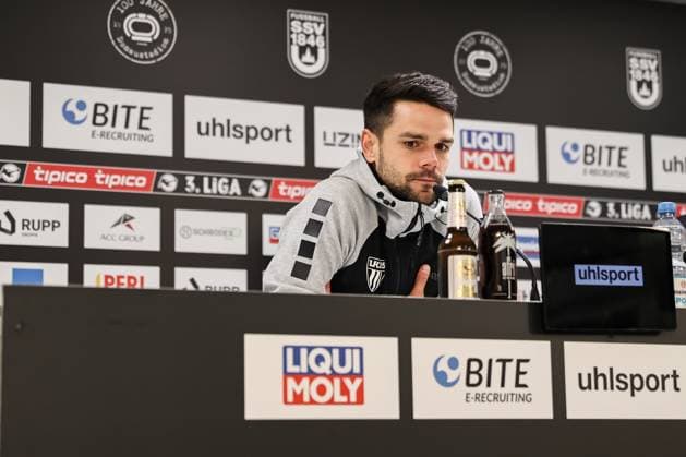 01 10 2025, Soccer, Men, 9 Matchday 3 League Season 2025 2026 SSV Ulm 1846 FC Schweinfurt 05 Coach Victor Kleinhenz FC Schweinfurt 05 at the press conference after the match, single photo