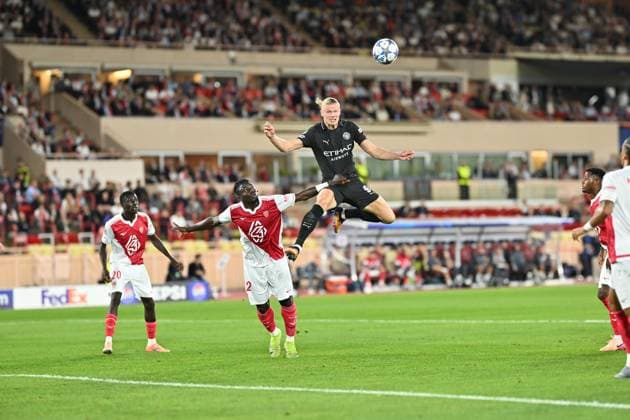 Monaco v Manchester City - UEFA Champions League MONACO, MONACO - OCTOBER 01: Erling Haaland (3rd L) of Manchester City in action during the UEFA Champions League week 2 match between Monaco and Manchester City at Stade Louis II in Monaco, Monaco on October 01, 2025. Mustafa Yalcin Anadolu Monaco Monaco. Editorial use only. Please get in touch for any other usage.  Copyright: x2025xAnadoluxMustafaxYalcinx