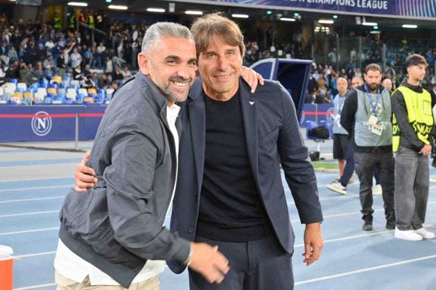 CALCIO - UEFA Champions League - SSC Napoli vs Sporting CP Antonio Conte Coach of SSC Napoli and Rui Borges coach of Sporting Clube de Portugal during the Uefa Champions League between SSC Napoli vs Sporting Clube de Portugal at Stadio Diego Armando Maradona Naples Italy  Copyright: xIPAxSport ABACAx