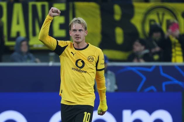 UEFA Champions League Borussia Dortmund Athletic Bilbao on 01 10 2025 at Signal Iduna Park in Dortmund Cheers, goal celebration, goal scorer, goal scorer Julian Brandt Dortmund 10 cheers after his goal to make it 4 to 1 MH