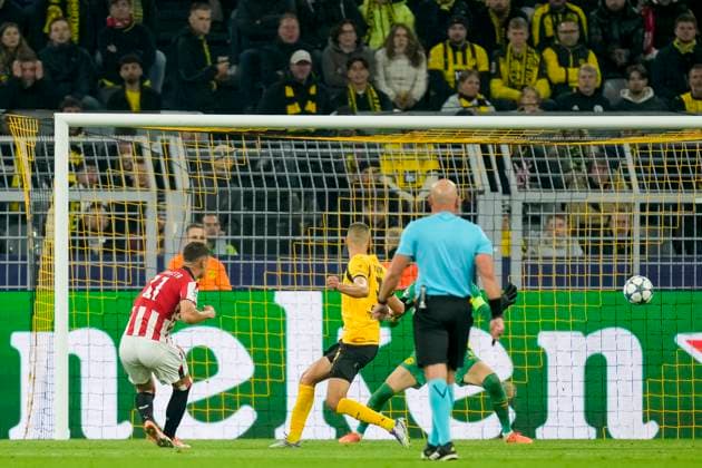 Gorka Guruzeta (Athletic Club) scores his team s first goal during the UEFA Champions League 2025 26 League Phase MD2 match between Borussia Dortmund and Athletic Club at BVB Stadion Dortmund on October 1, 2025 in Dortmund, Germany. (Photo by Alex Gottschalk DeFodi Images) Gorka Guruzeta Athletic Club scores his team s first goal during the UEFA Champions League 2025 26 League Phase MD2 match between Borussia Dortmund and Athletic Club at BVB Stadion Dortmund on October 1, 2025 in Dortmund, Germany Photo by Alex Gottschalk DeFodi Images