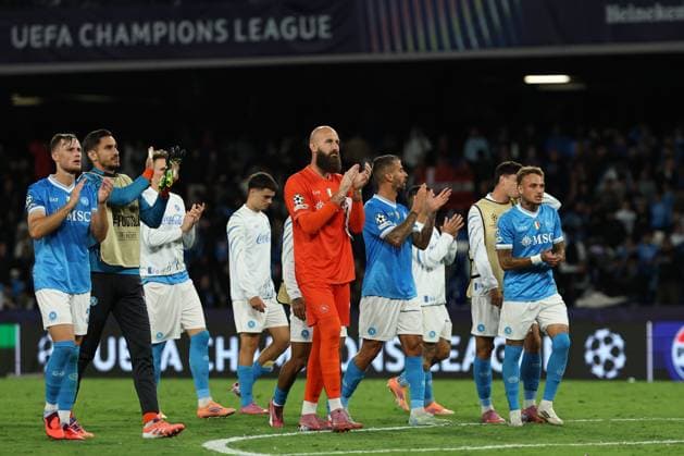 Napoli™s Vanja Milinkovic-Savic during the UEFA Champions League football match between Napoli vs Sporting - Champions League 2025 2026 - Diego Armando Maradona stadium October 01, 2025 Naples, Italy soccer  Copyright: xAlessandroxGarofalo LaPressex
