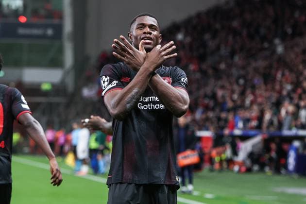 Sport, Football, UEFA Champions League Season 2025 2026 League Phase 2 Matchday Bayer 04 Leverkusen PSV Eindhoven 01 10 2025, BayArena Goal celebration Bayer 04 Leverkusen after the goal to 1 0 by Christian Kofane Bayer 04 Leverkusen, 35 , the scorer is happy Leverkusen BayArena Nordrhein Westfalen Germany