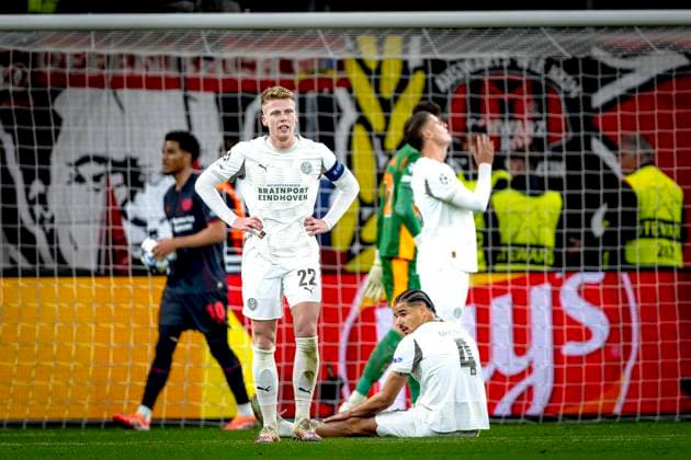PSV Eindhoven defender Armando Obispo, PSV Eindhoven midfielder Jerdy Schouten dejected during the match Bayer 04 Leverkusen vs PSV Eindhoven at the Bay Arena for the Champions League - League phase - Matchday 2 season 2025-2026 in LEVERKUSEN, Germany on 20 september 2025, (photo by Marcel van Dorst EYE4images DeFodi Images) PSV Eindhoven defender Armando Obispo, PSV Eindhoven midfielder Jerdy Schouten dejected during the match Bayer 04 Leverkusen vs PSV Eindhoven at the Bay Arena for the Champions League League phase Matchday 2 season 2025 2026 in LEVERKUSEN, Germany on 20 september 2025, photo by Marcel van Dorst EYE4images DeFodi Images