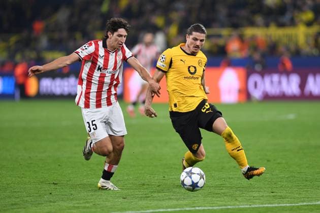 Ibon Sanchez (Bilbao) und Marcel Sabitzer (Borussia Dortmund) im Zweikampf waehrend des Spiels der UEFA Champions League 2025 26, 2. Spieltag Ligaphase zwischen Borussia Dortmund und Athletic Club Bilbao, SIGNAL IDUNA PARK am 01. October 2025 in Dortmund, Deutschland. (Foto von Ralf Treese DeFodi Images) +++ Ibon Sanchez (Bilbao) und Marcel Sabitzer (Borussia Dortmund) im Zweikampf during the UEFA Champions League 2025 26 League Phase MD2 match between Borussia Dortmund and Athletic Club at BVB Stadion Dortmund on October 1, 2025 in Dortmund, Germany. (Photo by Ralf Treese DeFodi Images) Ibon Sanchez Bilbao and Marcel Sabitzer Borussia Dortmund in a duel during the UEFA Champions League 2025 26 League Phase MD2 match between Borussia Dortmund and Athletic Club Bilbao, SIGNAL IDUNA PARK on October 01, 2025 in Dortmund, Germany, Germany Photo by Ralf Treese DeFodi Images Ibon Sanchez Bilbao and Marcel Sabitzer Borussia Dortmund in a duel during the UEFA Champions League 2025 26 League Phase MD2 match between Borussia Dortmund and Athletic Club at BVB Stadion Dortmund on October 1, 2025 in Dortmund, Germany Photo by Ralf Treese DeFodi Images
