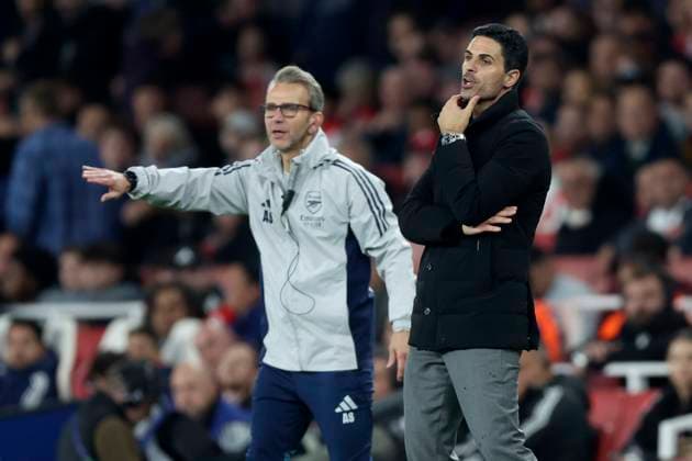 Arsenal FC v Olympiacos FC - UEFA Champions League 2025 26 League Phase MD2 Albert Stuivenberg, Assistant manager of Arsenal and Mikel Arteta, Manager of Arsenal on the side line during the UEFA Champions League 2025 26 League Phase MD2 match between Arsenal FC and Olympiacos FC at Arsenal Stadium on October 1, 2025 in London, England. London Arsenal Stadium England United Kingdom Copyright: xNigelxFrench Sportsphoto APLx 14136715