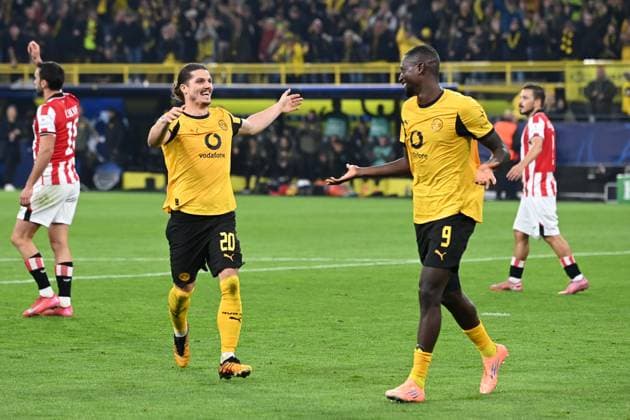 Cheers from Serhou GUIRASSY DO on the right after his goal for 3 1, with Marcel SABITZER DO who gave the assist, cheers, jubilation, joy, cheers, Football UEFA Champions League Group Stage 2 Matchday Borussia Dortmund DO Atletic Bilbao 4 1 on 01 10 2025 in Dortmund Germany UEFA regulations prohibit any use of photographs as image sequences and or quasi video Â