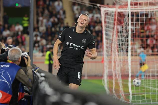 Monaco, Monaco, 1st October 2025. Erling Haaland of Manchester City celebrates after scoring to give the side a 1-0 lead the AS Monaco vs Manchester City UEFA Champions League match at Stade Louis II, Monaco. Picture credit should read: Jonathan Moscrop Sportimage EDITORIAL USE ONLY. No use with unauthorised audio, video, data, fixture lists, club league logos or live services. Online in-match use limited to 120 images, no video emulation. No use in betting, games or single club league player publications. SPI_065_JM_MONACO_MANCITY_UCL_ SPI-4166-0065
