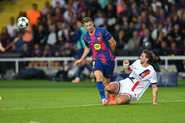 FC Barcelona, Barca v PARIS SAINT-GERMAIN OLIMPIC STADIUM LLUIS COMPANYS. MONTJUIC,BARCELONA. October 1,2025 FC BARCELONA vs PARIS SAINT-GERMAIN October 1,2025 Robert Lewandowski (9) of FC Barcelona during the soccer match corresponding to the second match of the group stage of the UEFA Champions League between FC Barcelona and Paris Saint-Germain at Olimpic Stadium Lluis Companys of MontjuÃ¯c in Barcelona, Spain. Barcelona ESP Copyright: xS.xRosx
