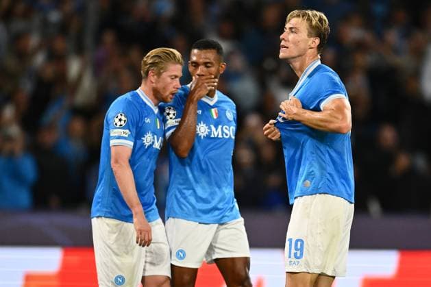 Rasmus Hojlund of S.S.C. Napoli celebrates after scoring the goal of 0-0 during the UEFA Champions League phase day 2 football match between S.S.C. Napoli and Sporting C.P. at the Diego Armando Maradona Stadium on October 1, 2025 in Naples, Italy.  Copyright: xDomenicoxCippitelli IPAxSportx xipa-agency.netx xx IPA_66030695 IPA_Agency_IPA66030695