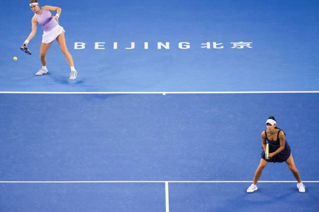BEIJING, CHINA - OCTOBER 01: Priscilla Hon of Australia and Karolina Muchova of the Czech Republic compete in the Women s Doubles Round of 16 match against Asia Muhammad of the United States and Demi Schuurs of the Netherlands on day 10 of the 2025 China Open at the National Tennis Center on October 1, 2025 in Beijing, China.  Copyright: xVCGx 111594433221