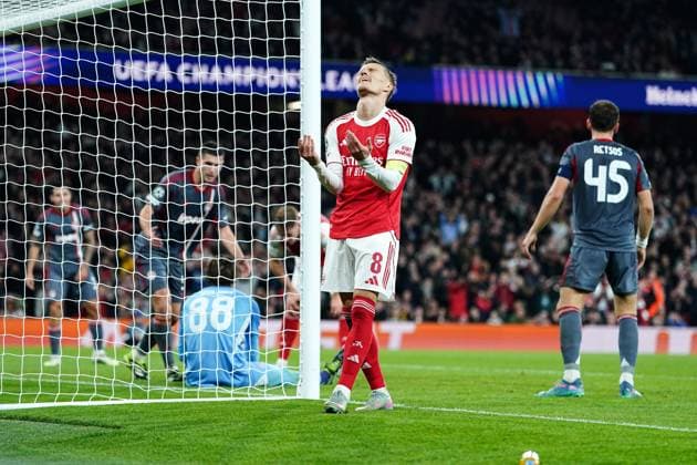 UEFA Champions League Arsenal v Olympiakos FC Martin odegaard of Arsenal after missed chance during the UEFA Champions League match Arsenal vs Olympiakos FC at Emirates Stadium, London, United Kingdom, 1st October 2025 (Photo by Harvey Murphy News Images) Copyright: xHarveyxMurphy NewsxImagesx