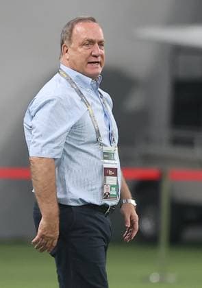 Iraq v Lebanon - 2022 FIFA World Cup, WM, Weltmeisterschaft, Fussball Asian Qualifiers DOHA, QATAR - OCTOBER 07: Head coach of Iraq Dick Advocaat is seen during 2022 FIFA World Cup Asian Qualifiers Group A match between Iraq and Lebanon at Khalifa International Stadium in Doha, Qatar on October 07, 2021. Doha Qatar. Editorial use only. Please get in touch for any other usage.  Copyright: x2025xAnadoluxStringerx