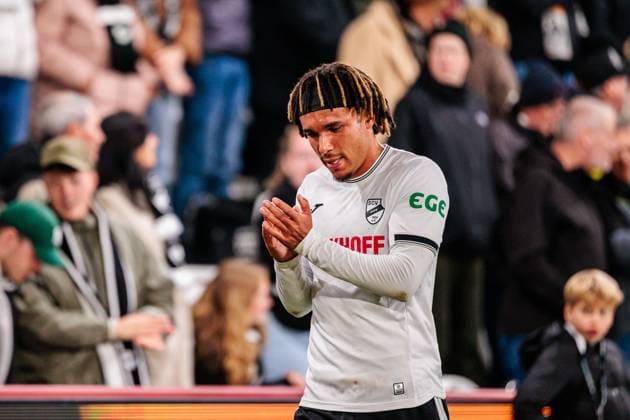 Joshua Eze SC Verl, 06 is substituted GER, SC Verl vs FC Ingolstadt 04, Football, 3 Liga, Matchday 9, Matchday 2025 2026, 01 10 2025 GER, SC Verl vs FC Ingolstadt 04, Football, 3 Liga, Matchday 9, Matchday 2025 2026, 01 10 2025 Verl Copyright: xEibner-Pressefoto JanxRollingerx EP_JSK