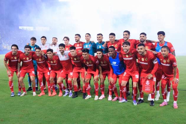 Toluca players line up before a Champions Cup match between LA Galaxy and Toluca at Dignity Health Sports Park stadium in Carson, United States, 01 October 2025. Champions Cup: - LA Galaxy - Toluca !ACHTUNG: NUR REDAKTIONELLE NUTZUNG!  Copyright: xARIANAxRUIZx AME4354 20251002-55018096867_1