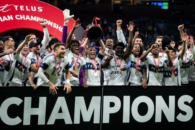 October 1, 2025, Vancouver, Bc, CANADA: Vancouver Whitecaps Ryan Gauld, centre, hoists the Voyageurs Cup with his team after defeating Vancouver FC in the Canadian Championship final soccer match in Vancouver, on Wednesday, October 1, 2025. Canada News - October 1, 2025 - ZUMAc35_ 20251001_zaf_c35_208 Copyright: xEthanxCairnsx