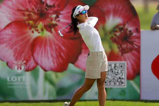 October 1, 2025 - Jaravee Boonchant tees off during the first round of the 2025 LOTTE Championship Presented By Hoakalei at Hoakalei Country Club in Ewa Beach, HI - CSM Ewa Beach USA - ZUMAc04_ 20251001_zma_c04_281 Copyright: xAndrewxLeex