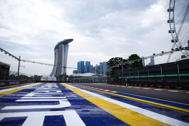 F1 - SINGAPORE GRAND PRIX 2025 General view of the main Straight of the Marina Bay Street Circuit during the 2025 Formula 1 Singapore Grand Prix, 18th round of the 2025 FIA Formula One World Championship, WM, Weltmeisterschaft from October 3 to 5, 2025 on the Marina Bay Street Circuit, in Singapore - SingaporeSingapore  Copyright: xEricxAlonsox