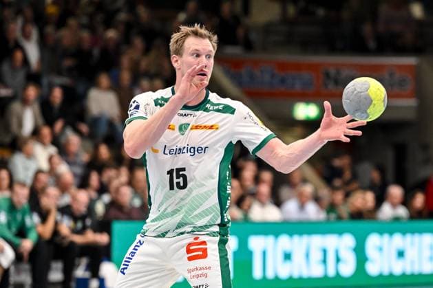 Goeppingen, Deutschland, 01.10.25: Adam Lönn (SC DHfK Leipzig) in Aktion, am Ball, Einzelaktion waehrend des DHB Pokal 2 Runde Spiels zwischen FRISCH AUF! Goeppingen vs SC DHfK Leipzig in der EWS Arena am 01. Oktober 2025 in Goeppingen, Deutschland. (Foto von Harry Langer DeFodi Images) Goeppingen, Germany, 01.10.25: Adam Lönn (SC DHfK Leipzig) controls the Ball during the DHB Pokal 2 Runde match between FRISCH AUF! Goeppingen vs SC DHfK Leipzig at EWS Arena on October 1, 2025 in Goeppingen, Germany. (Photo by Harry Langer DeFodi Images) (Photo by Harry Langer DeFodi Images) Goeppingen, Germany, 01 10 25 Adam Lönn SC DHfK Leipzig in action, on the ball, single action during the DHB Pokal 2 round match between FRISCH AUF Goeppingen vs SC DHfK Leipzig at EWS Arena on October 01, 2025 in Goeppingen, Germany Photo by Harry Langer DeFodi Images Goeppingen, Germany, 01 10 25 Adam Lönn SC DHfK Leipzig controls the Ball during the DHB Pokal 2 Runde match between FRISCH AUF Goeppingen vs SC DHfK Leipzig at EWS Arena on October 1, 2025 in Goeppingen, Germany Photo by Harry Langer DeFodi Images Photo by Harry Langer DeFodi Images